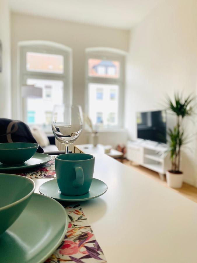 Stilvolles Apartment In Zentraler Lage - Smart-Tv, Queensize-Bett, Altbaustil, Kueche In City-Naehe Ερφούρτη Εξωτερικό φωτογραφία